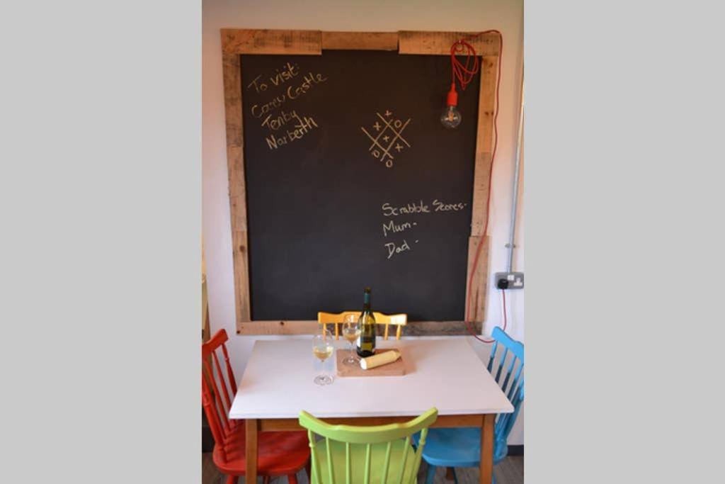 Cattle Shed Cottage 纳伯斯 外观 照片