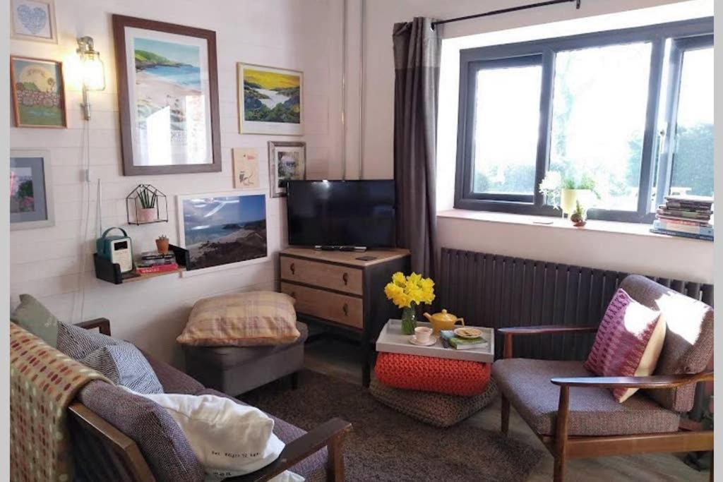Cattle Shed Cottage 纳伯斯 外观 照片
