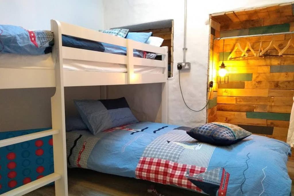 Cattle Shed Cottage 纳伯斯 外观 照片